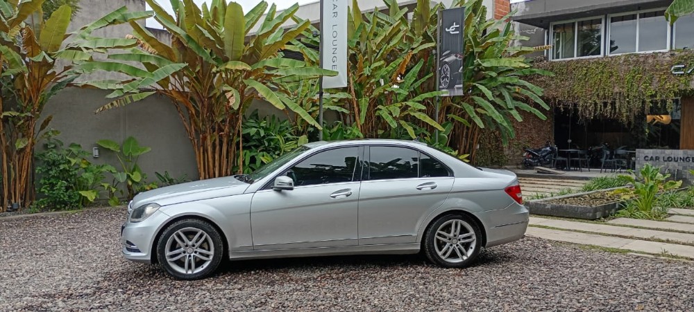 Mercedes-Benz C-Class 250 Blueficient — foto 3